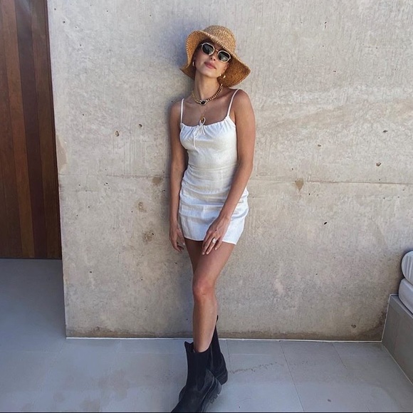 REFORMATION VIOLAINE LINEN MINI DRESS - Picture 2 of 8